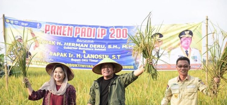 Gubernur Sumsel Herman Deru saat kunker ke Desa Minanga Tengah, Kecamatan Semendawai Barat, Kabupaten OKU Timur