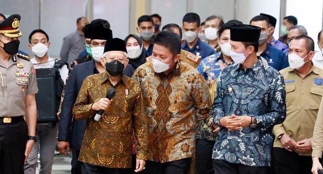 Wakil Presiden Republik Indonesia  (Wapres RI) KH. Ma’ruf Amin meninjau  Mall Pelayanan Publik (MPP)