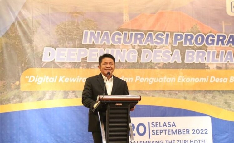 Gubernur Sumsel Herman Deru saat sambutan pada Inagurasi Program Deepening Desa Brilian 2022 "Digital Kewirausahaan dan Penguatan Ekonomi Desa Berkelanjutan"