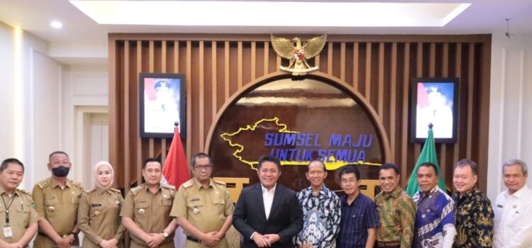 Gubernur Sumsel H Herman Deru menerima audiensi Uskup Keuskupan Agung Palembang