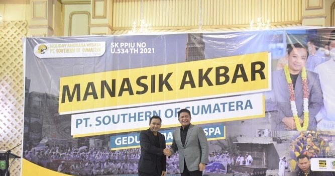 Gubernur Sumsel H Herman Deru membuka secara resmi manasik umroh akbar yang dilaksanakan PT Southern Of Sumatera Holiday Angkasa Wisata