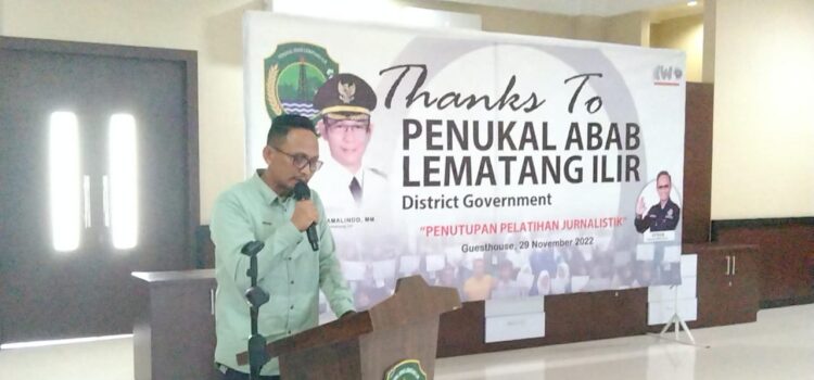 Ketua Ikatan Wartawan Online Kabupaten PALI, Efran