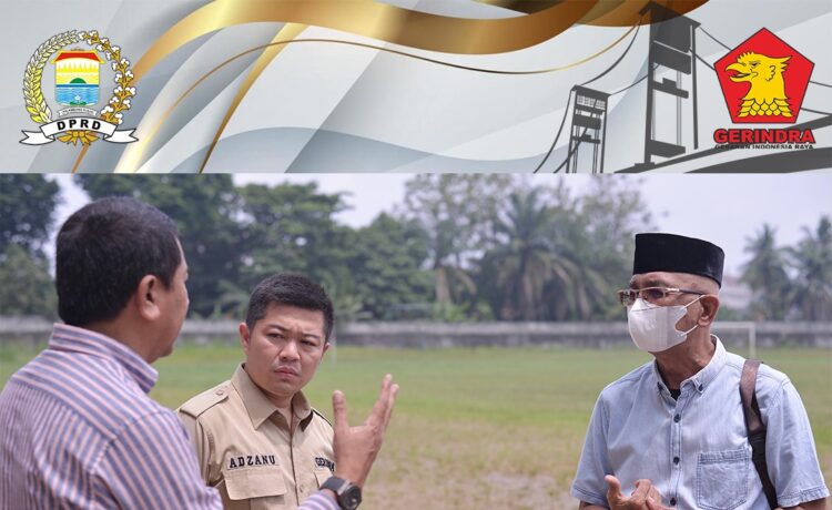 Anggota Fraksi Gerindra yang juga Wakil Ketua DPRD Kota Palembang Adzanu Getar Nusantara SH MH  bersama Anggota DPRD Kota Palembang Dapil III menggelar saat meninjau sarana olahraga lapangan sepak bola Kamboja,  Kamis (8/12