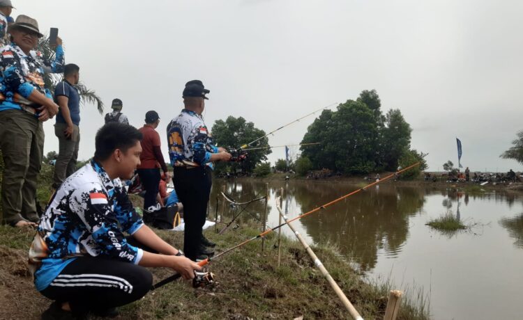 Lomba memancing dalam rangka HUT ke-19 Kabupaten Ogan Ilir