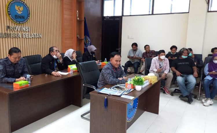 Kepala BNNP Sumsel Brigjen Pol Djoko Prihadi SH MH