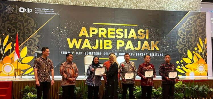 PT Bukit Asam Tbk (PTBA), anggota Grup MIND ID, ditetapkan DJP Sumsel Babel sebagai salah satu penerima Penghargaan "Telah Berkontribusi Atas Penerimaan Pajak Tahun 2022