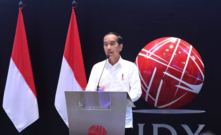 Presiden Joko Widodo meresmikan pembukaan perdagangan Bursa Efek Indonesia (BEI) Tahun 2023 di Gedung Bursa Efek Indonesia, Jakarta, Senin (02/01/2023)