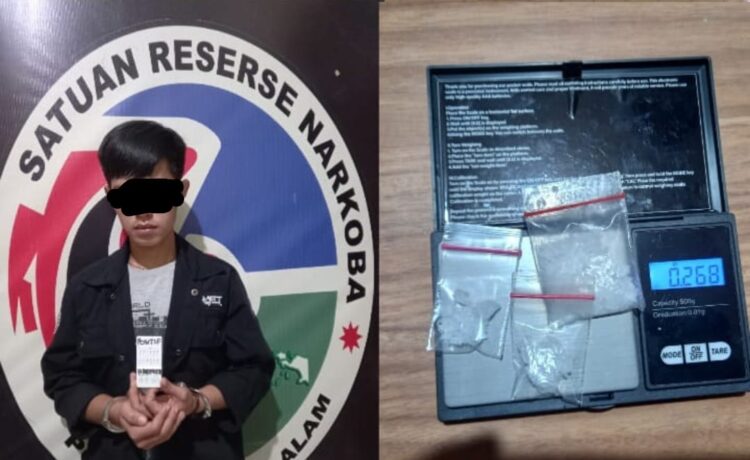 Harmidi Hariyanto (24) saat diamankan Satresnarkoba Polres Pagaralam