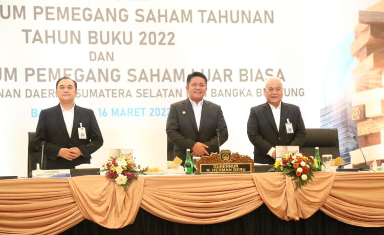 Gubernur Sumsel H. Herman Deru pimpin RUPS Tahunan Tahun Buku 2022 dan RUPS Luar Biasa Bank Sumsel Babel, Kamis (16/3) di Ballroom Hotel Wyndham