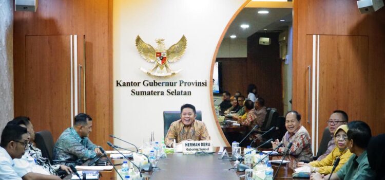 Gubernur Sumsel Herman Deru saat  menerima audiensi APTISI Wilayah II A Sumatera Selatan, Bangka Belitung, Rabu (1/3/2023)