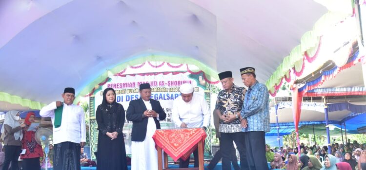 Pembangunan Masjid Al Shobirin Desa Tegal Sari OKU Timur