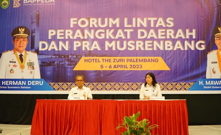 Sekda Sumsel Ir H SA Supriono membuka  secara resmi Forum Lintas Perangkat Daerah dan Pra Musrenbang dalam rangka Penyusunan Rencana Kerja Pemerintah Daerah (RKPD) Provinsi Sumsel Tahun 2024