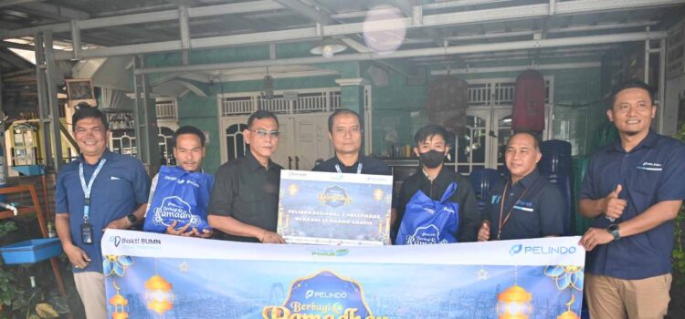 Pelindo Regional 2 Palembang menyelenggarakan berbagai kegiatan sosial kepada masyarakat sekitar lingkungan Pelabuhan melalui “Pelindo Berbagi Ramadhan”