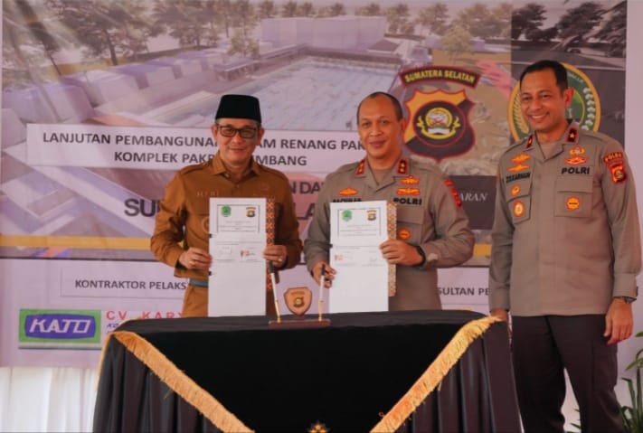 Bupati PALI Dr Ir H Heri Amalindo MM bersama Kapolda Sumsel Irjen Pol A Rachmad Wibowo SIK