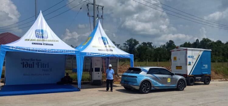 PLN menambahkan SPKLU Mobile untuk melayani pelanggan pengguna molis di wilayah prabumulih berupa SPKLU Mobile Ultra Fast Charging 200 kW