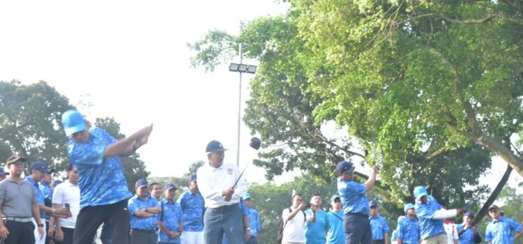 Wakil Gubernur Sumsel H Mawardi Yahya membuka Golf Open Tournament di The Royal PGC Golf Lounge, Sabtu (20/5) pagi