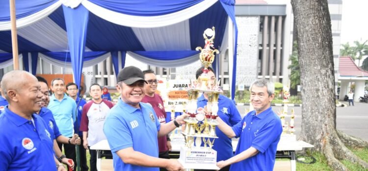 Gubernur Sumsel Herman Deru membuka secara resmi Pertandingan Gateball Gubernur Cup yang digelar dihalaman Kantor Gubernur, Sabtu (27/5)