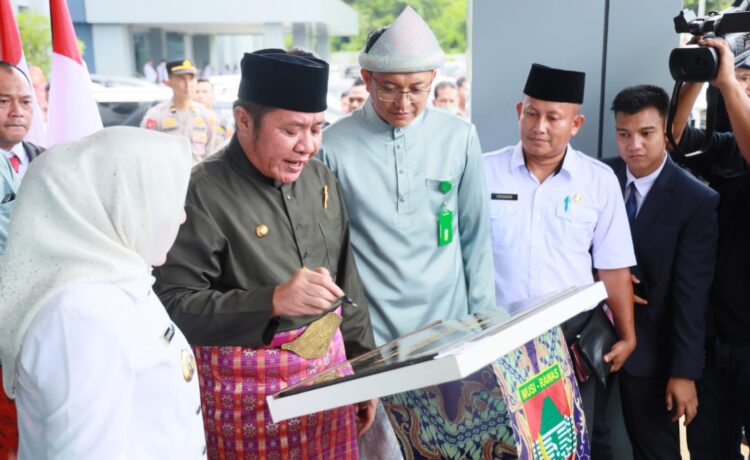 Gubernur Sumsel H Herman Deru meresmikan pembangunan Rumah Sakit Pangeran Moehammad Amin yang berada di Kabupaten Musi Rawas (MURA), Rabu (3/5)