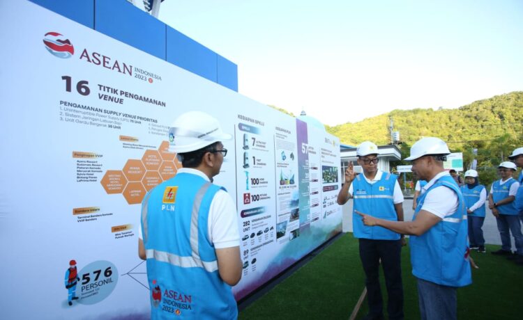 Siap Sukseskan KTT ASEAN di Labuan Bajo, Dirut PLN Pimpin Apel Siaga Kelistrikan bersama Gubernur NTT