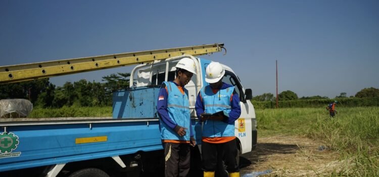 PT PLN (Persero) siap memasok listrik andal gelaran kejuaraan dunia balap motocross atau Motocross Grand Prix (MXGP) Indonesia tahun 2023