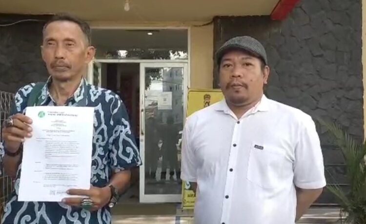Sonny Kushardian bersama kuasa hukumnya Oktaf Riady SH